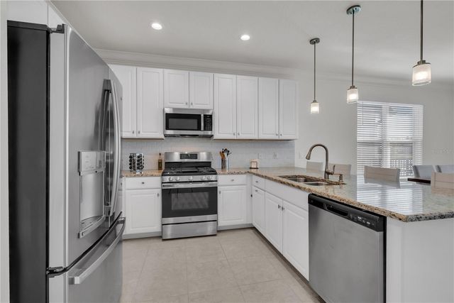 4911 SIENNA ISLES AVENUE, Wimauma, FL 33598