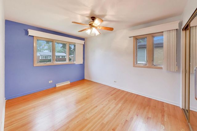 309 Wisconsin Drive, Des Plaines, IL 60016