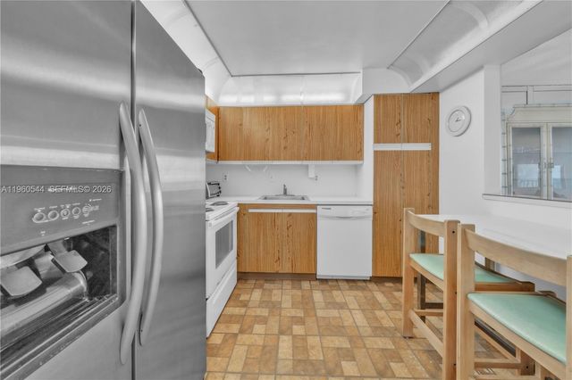 2401 S Ocean Dr 702, Hollywood, FL 33019