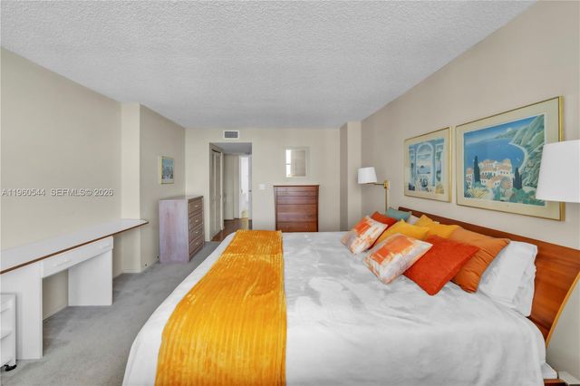 2401 S Ocean Dr 702, Hollywood, FL 33019