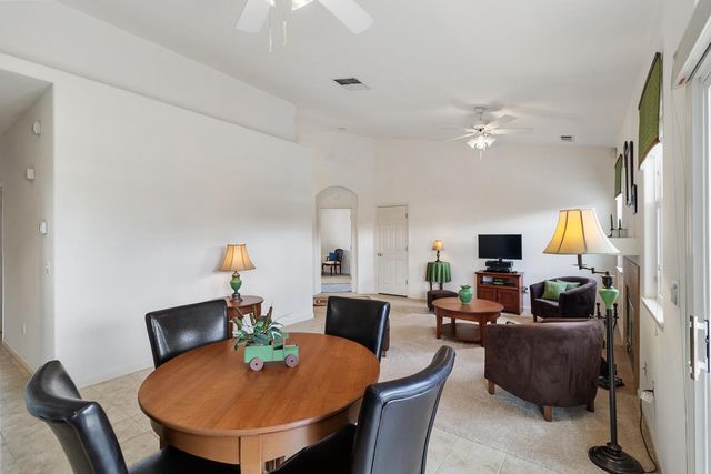 702 Pleasant Valley Dr, Ione, CA 95640