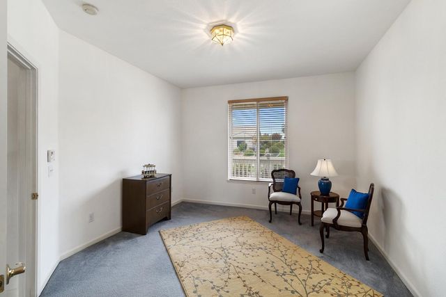 702 Pleasant Valley Dr, Ione, CA 95640