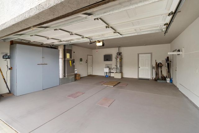 702 Pleasant Valley Dr, Ione, CA 95640