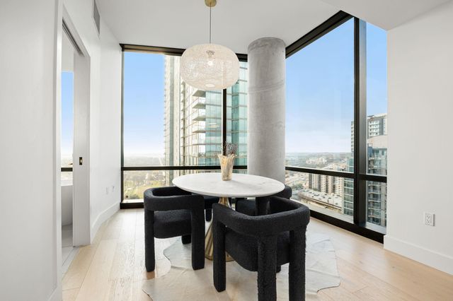 70 Rainey ST 2001, Austin, TX 78701