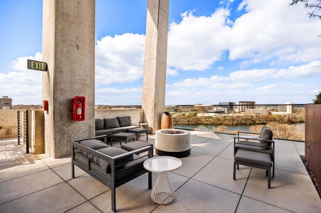 70 Rainey ST 2001, Austin, TX 78701