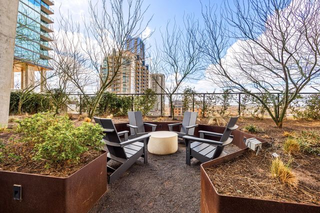 70 Rainey ST 2001, Austin, TX 78701