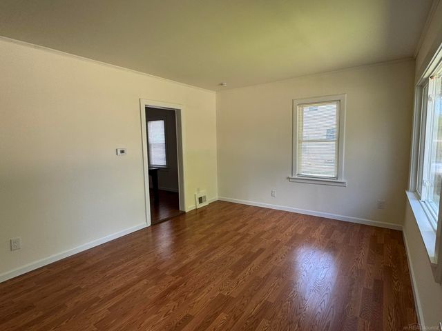 23726 Carlington Drive, Mt Clemens, MI 48036