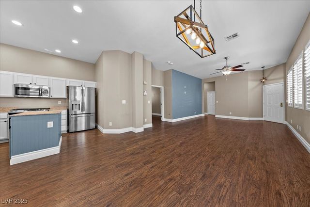 9013 Townbridge Avenue, Las Vegas, NV 89149