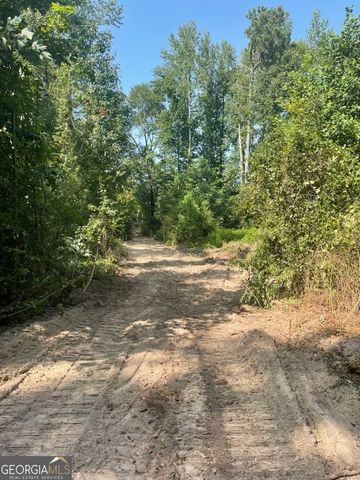 815 Aj Irvin, Talmo, GA 30575