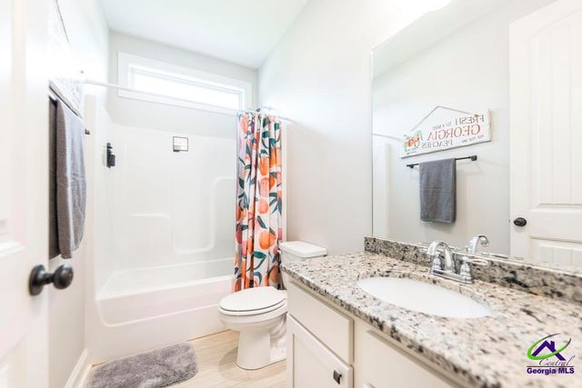 114 Silverside Drive, Perry, GA 31069