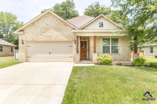 114 Silverside Drive, Perry, GA 31069
