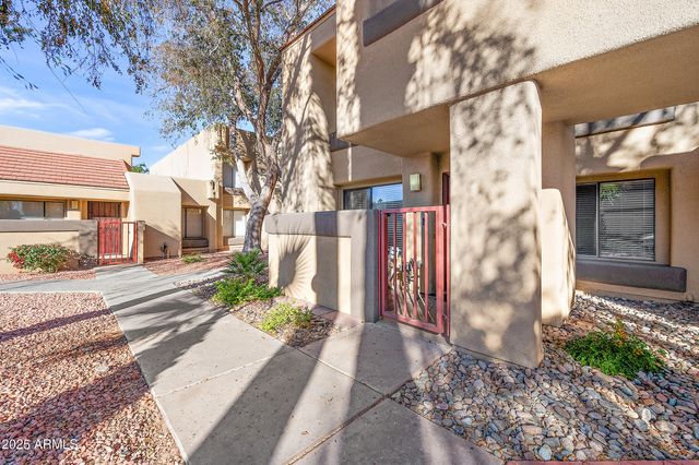 1432 W EMERALD Avenue 742, Mesa, AZ 85202