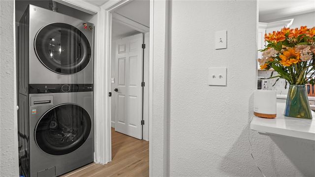 2500 WINDING CREEK BOULEVARD I104, Clearwater, FL 33761