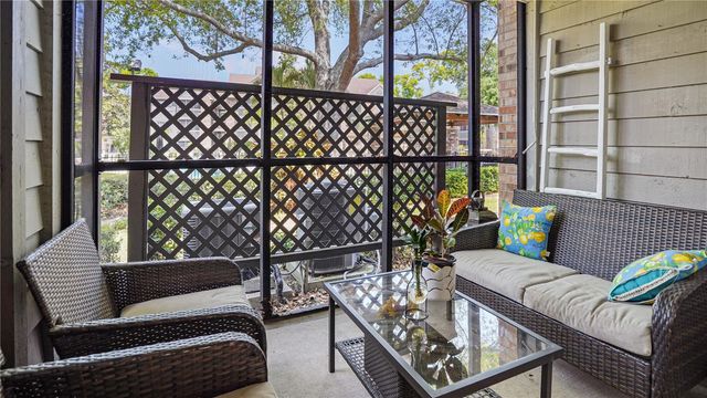 2500 WINDING CREEK BOULEVARD I104, Clearwater, FL 33761