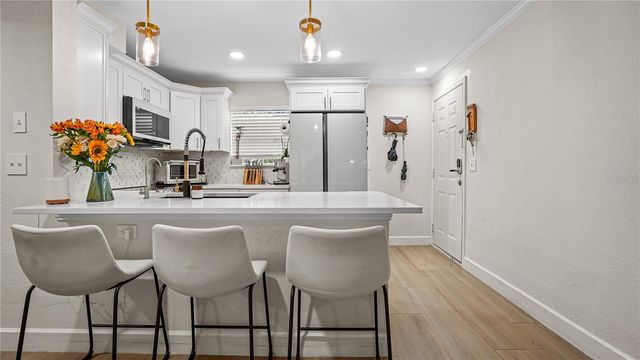 2500 WINDING CREEK BOULEVARD I104, Clearwater, FL 33761