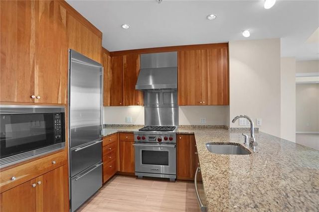 3325 Piedmont NE Road 2404, Atlanta, GA 30305