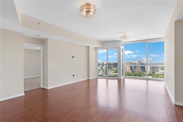 3325 Piedmont NE Road 2404, Atlanta, GA 30305