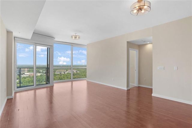 3325 Piedmont NE Road 2404, Atlanta, GA 30305