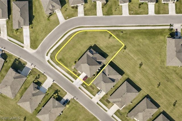 12075 Savanna Lakes BLVD, Lehigh Acres, FL 33974