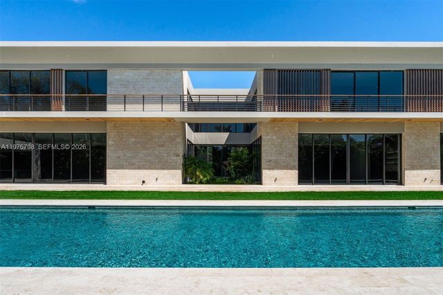 8755 SW 54th Ave, Miami, FL 33143
