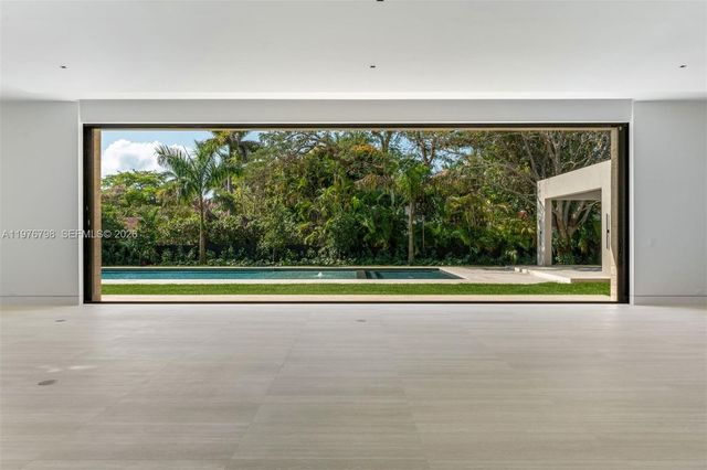 8755 SW 54th Ave, Miami, FL 33143