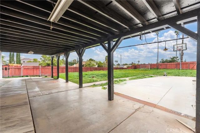 2183 Applegate, Corona, CA 92882