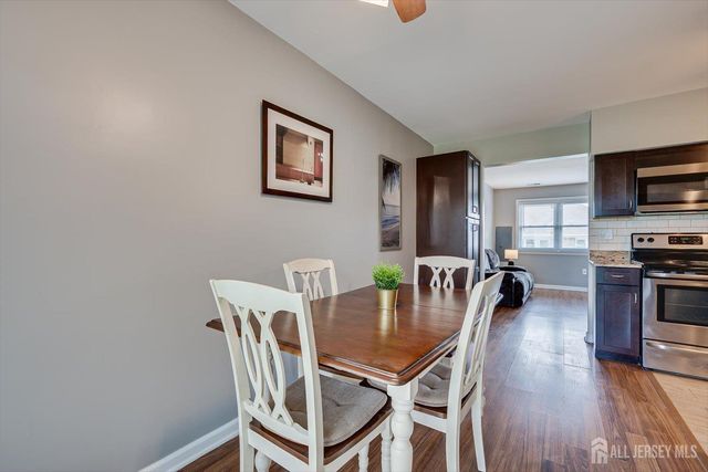 7 Kansas Court, Old Bridge, NJ 07747