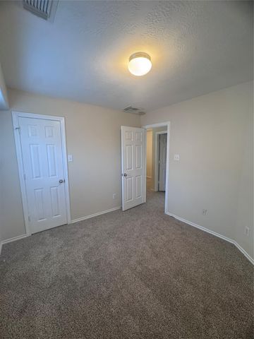 6213 Stoney Creek Drive, Pasadena, TX 77503