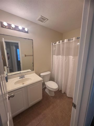 6213 Stoney Creek Drive, Pasadena, TX 77503