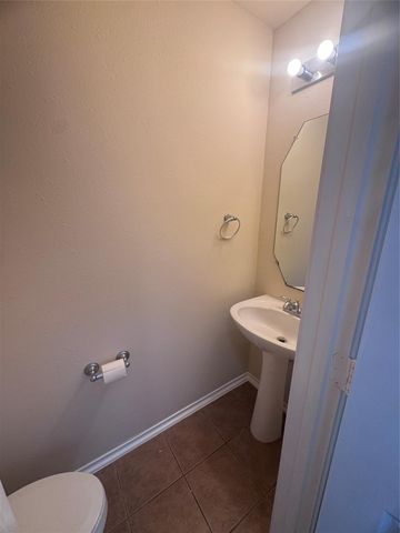 6213 Stoney Creek Drive, Pasadena, TX 77503