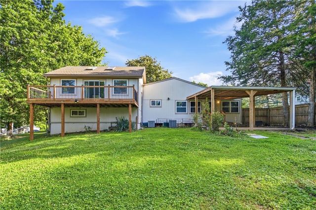 5619 FARROW Avenue, Kansas City, KS 66104