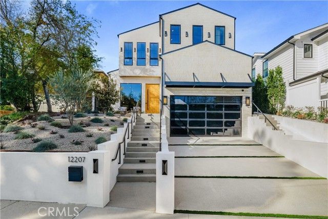 12207 Valleyheart Drive, Studio City (los Angeles), CA 91604