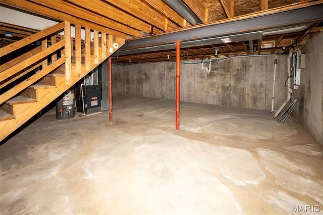 5439 Vernon Avenue, St Louis, MO 63112