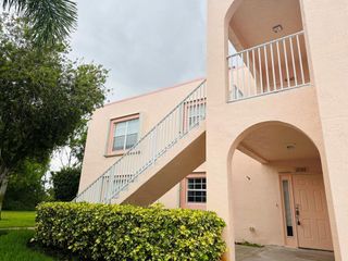 2088 SE Wild Meadow Circle, Port St Lucie, FL 34952