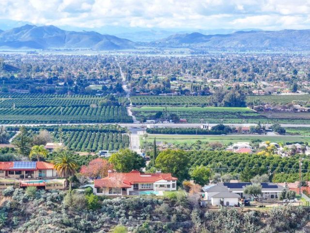 26500 Rim Road, Hemet, CA 92544