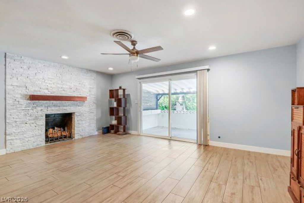 3908 El Jardin Avenue, Las Vegas, NV 89102 — photo 4