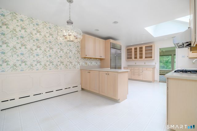 79 Janes Lane, Stamford, CT 06903
