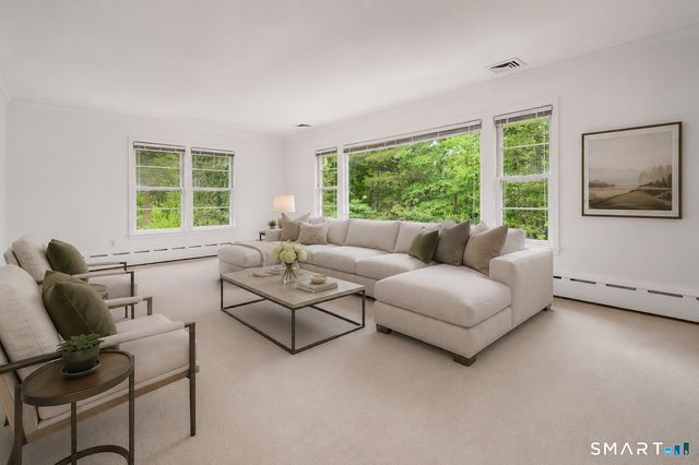 79 Janes Lane, Stamford, CT 06903