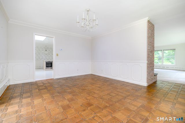 79 Janes Lane, Stamford, CT 06903