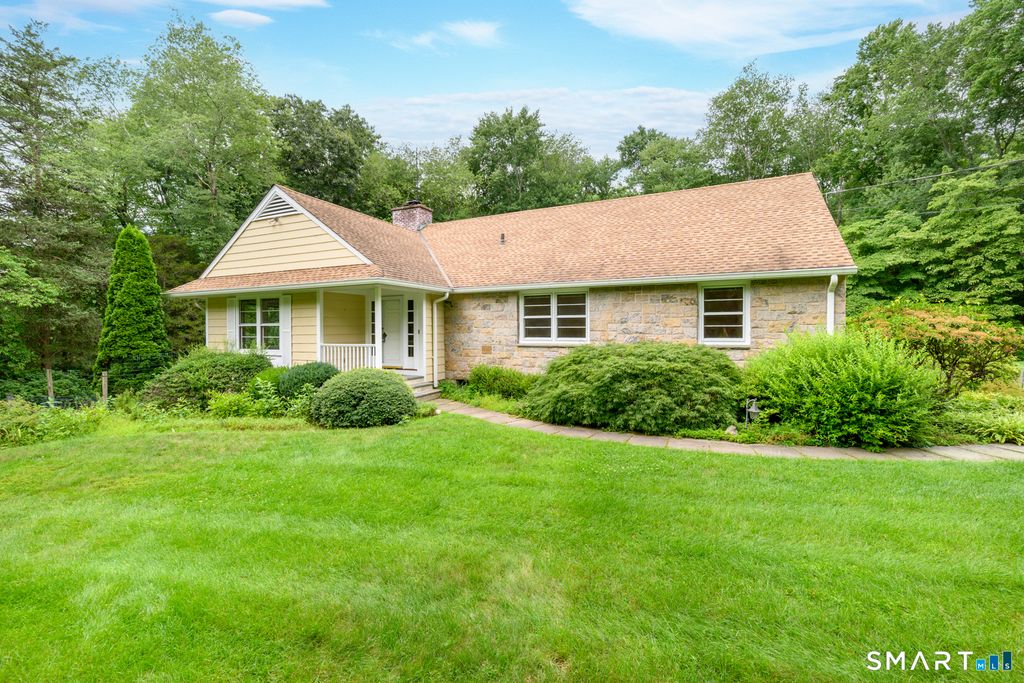 79 Janes Lane, Stamford, CT 06903
