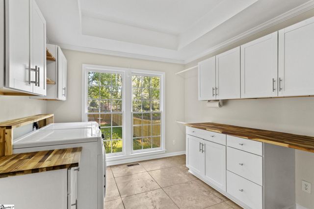 17 Halehaven Drive, Simpsonville, SC 29681
