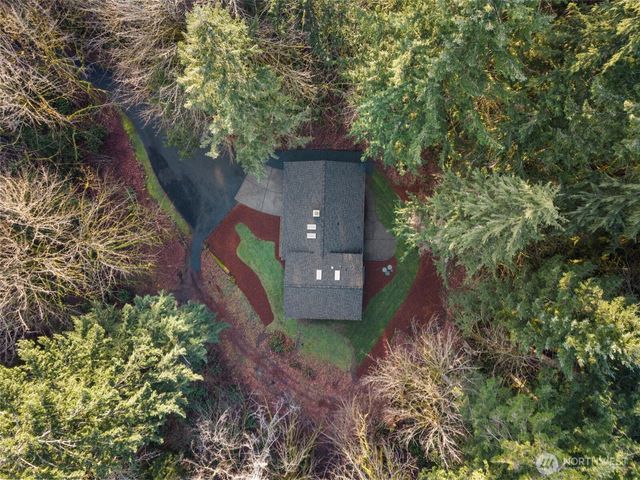 5310 Camelot Drive SW, Olympia, WA 98512