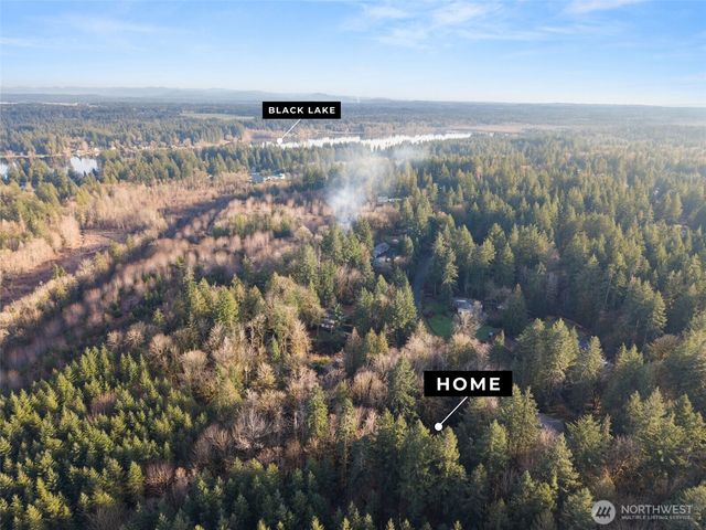 5310 Camelot Drive SW, Olympia, WA 98512