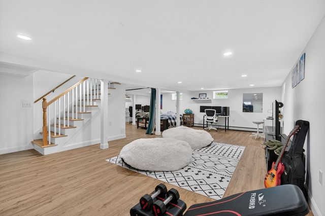 15 Lovejoy Rd, Andover, MA 01810