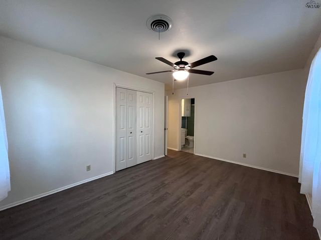 4723 NORTHSHORE DRIVE, Wichita Falls, TX 76310