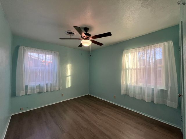 4723 NORTHSHORE DRIVE, Wichita Falls, TX 76310