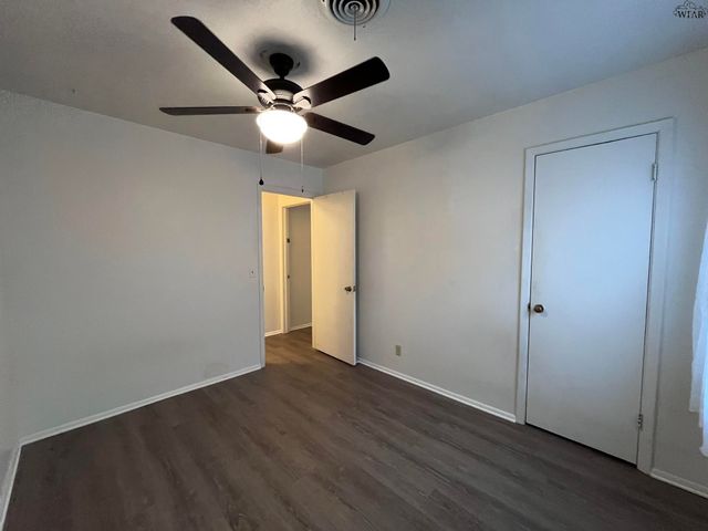 4723 NORTHSHORE DRIVE, Wichita Falls, TX 76310