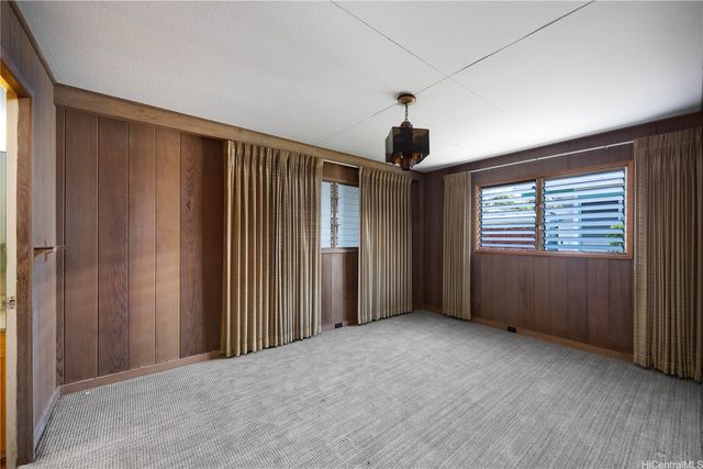 1451 Onipaa Street, Honolulu, HI 96819