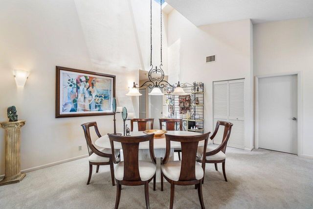 69 Eastgate Drive Unit D, Boynton Beach, FL 33436