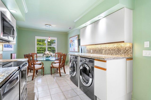 69 Eastgate Drive Unit D, Boynton Beach, FL 33436